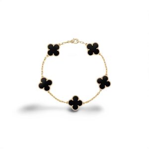 Home flowery bracelet